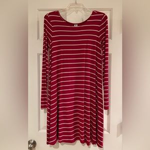 Old Navy Long Sleeve Jersey Swing Dress